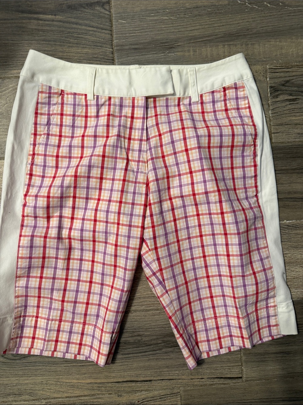 adidas Pink Plaid Bermuda Shorts with White Panels size 8 Medium golf Women’s